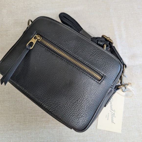 Universal Thread Handbags - Universal Thread Crossbody Bag Womens Small Black New NWT Bag Striped Strap